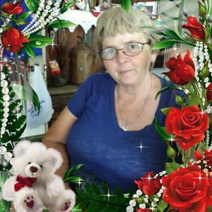 Meet your Posher, Vickie